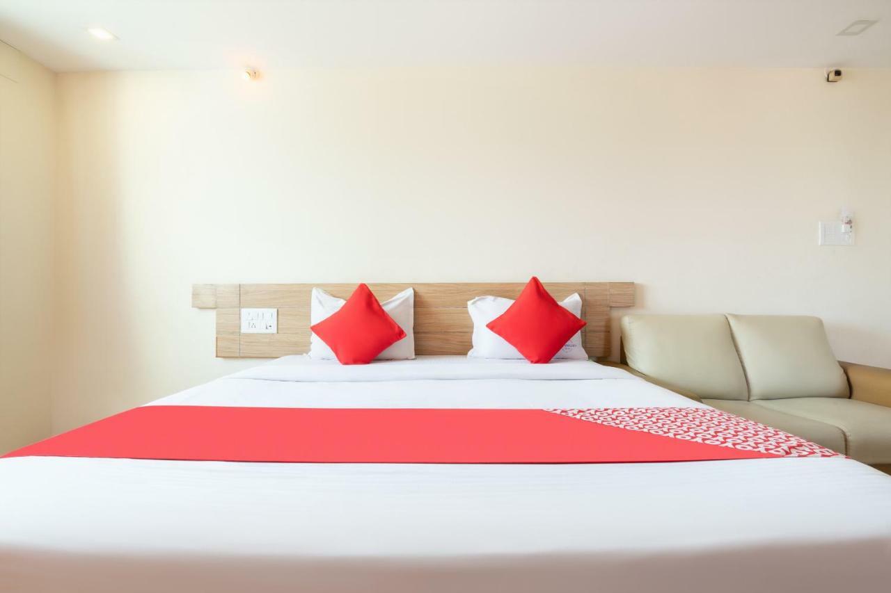 Oyo 2183 Hotel Fortune City Kammasandra Εξωτερικό φωτογραφία